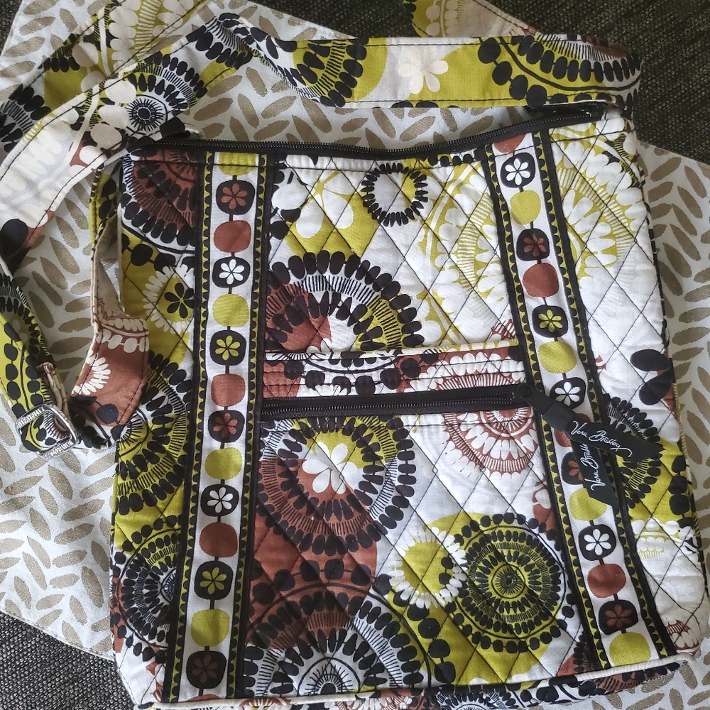 Vera Bradley Cocoa Moss Medium Size Bag